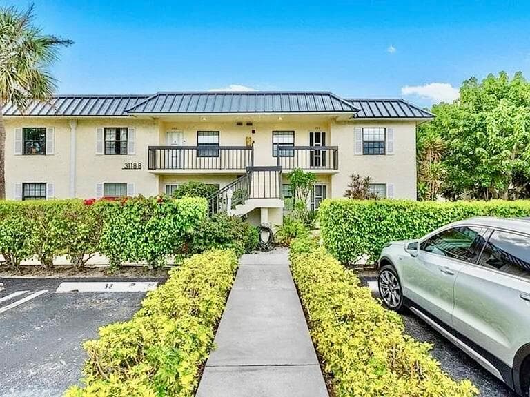 3118 FLORIDA # 206-B, Delray Beach, FL 33483 photo 4