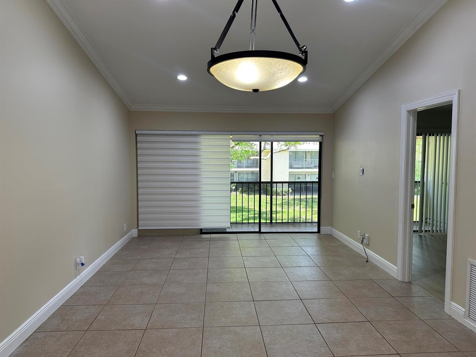 3939 NE 5th Avenue # A206, Boca Raton, FL 33431 photo 4