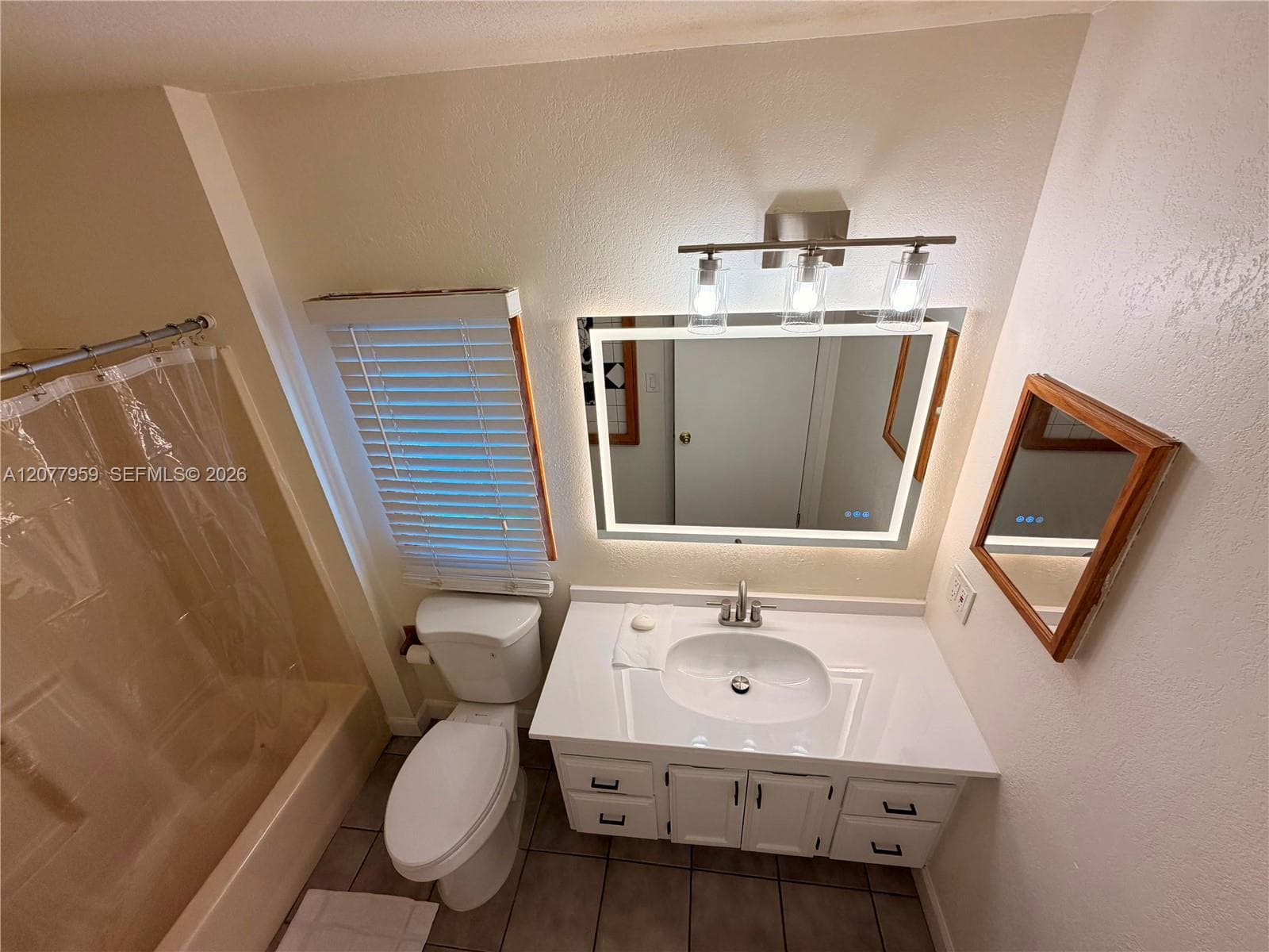 1837 Buchanan St, Hollywood, FL 33020 photo 4