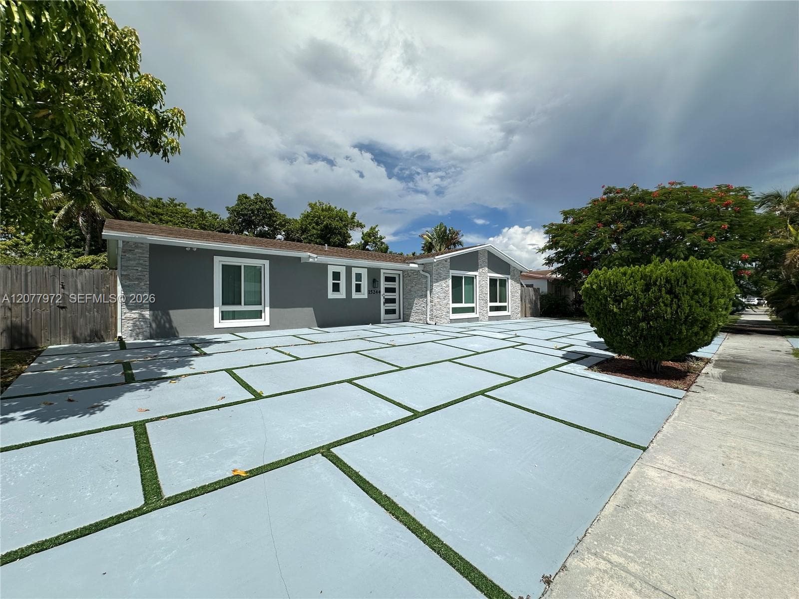 15244 SW 108th Ct, Miami, FL 33157