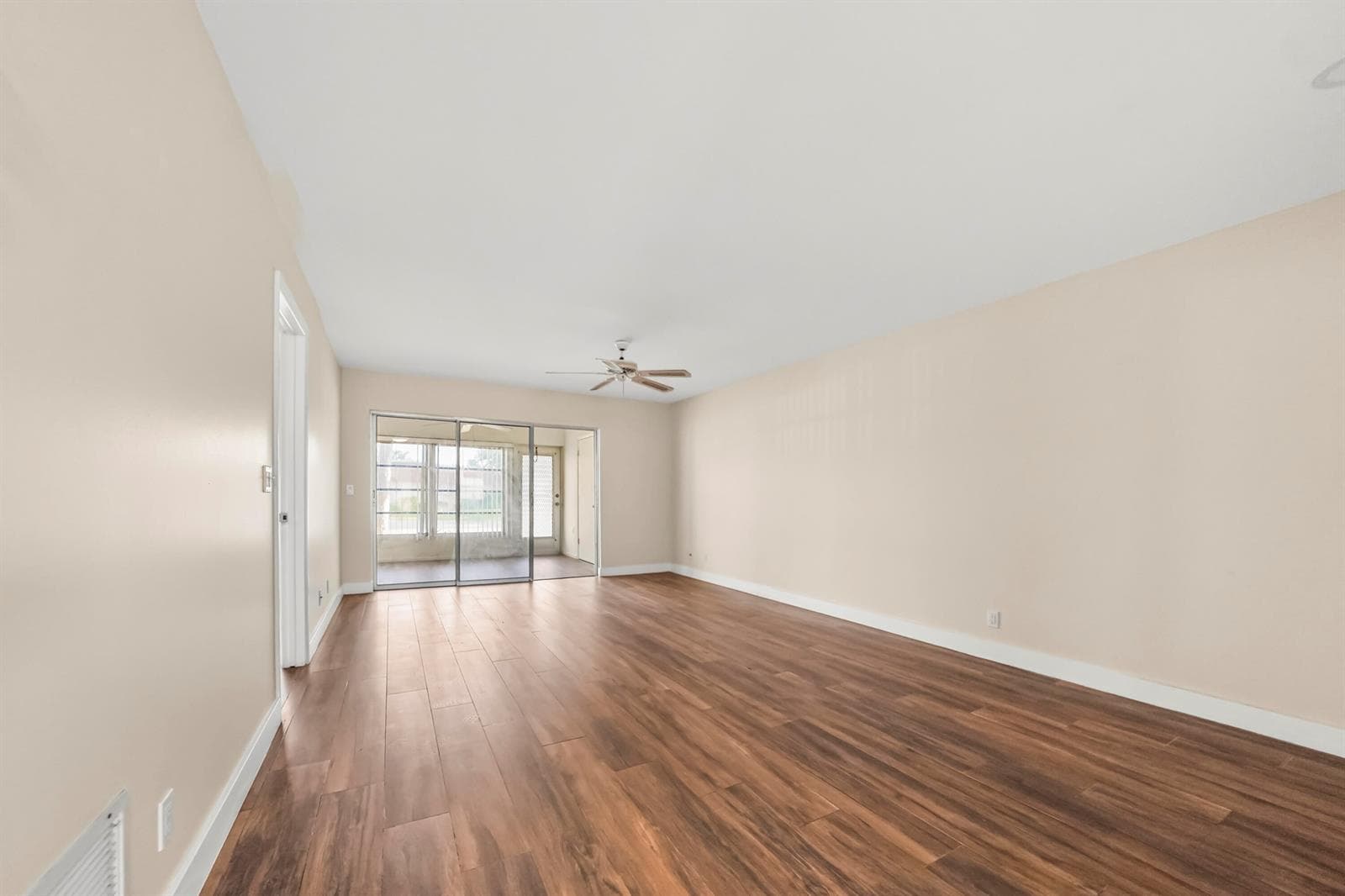 270 CAPE COD Circle # B, Lake Worth, FL 33467 photo 5