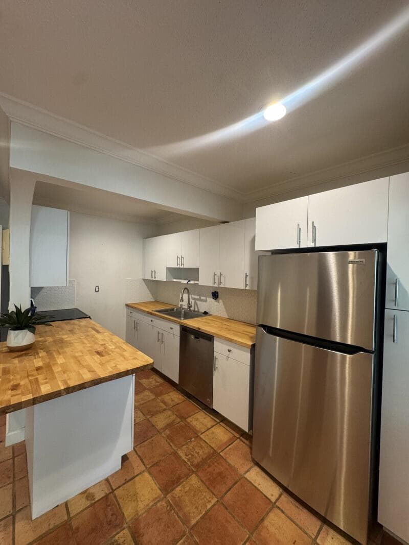 1640 NE 4th Place, Fort Lauderdale, FL 33301 photo 3