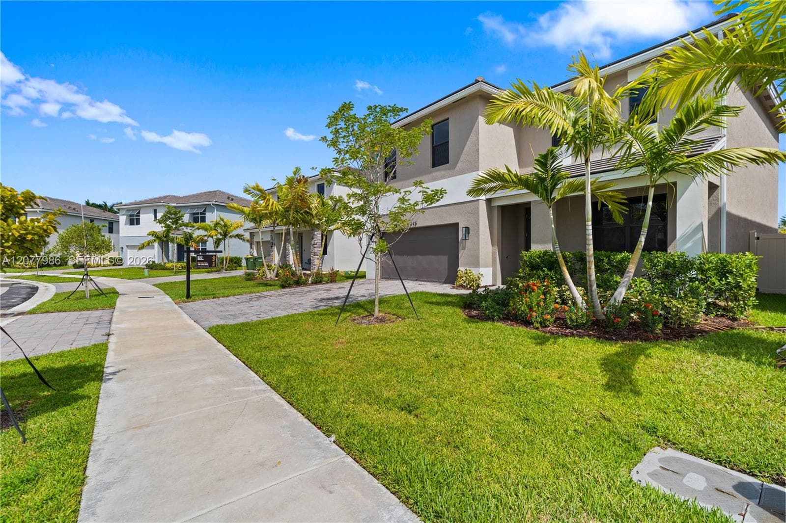 1325 NE 2nd Ct, Homestead, FL 33033 photo 3