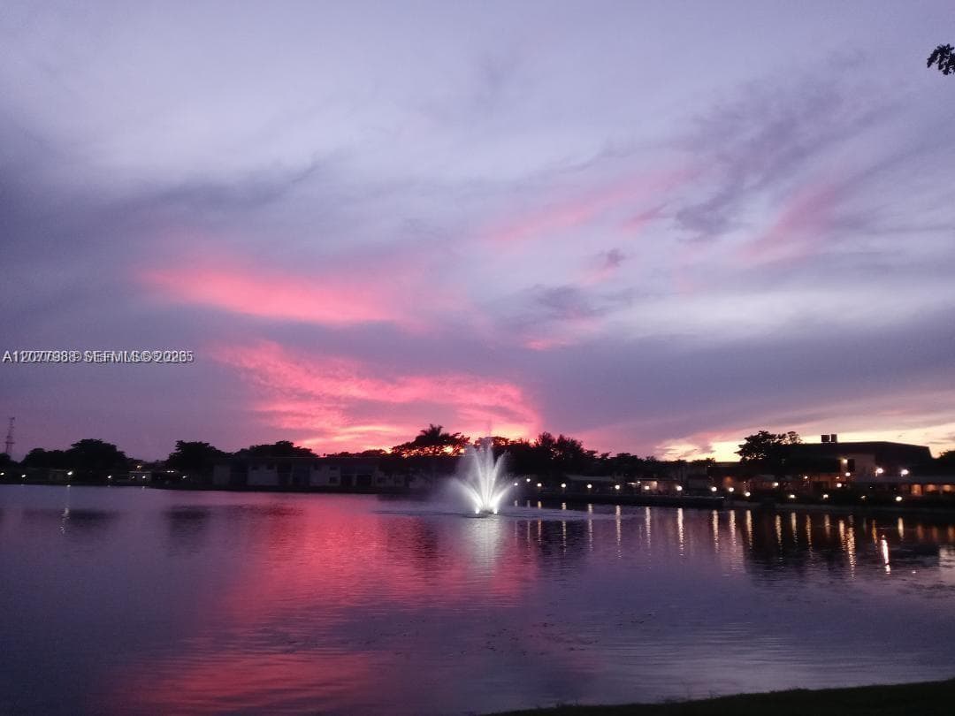 351 Cambridge Rd # 308, Hollywood, FL 33024