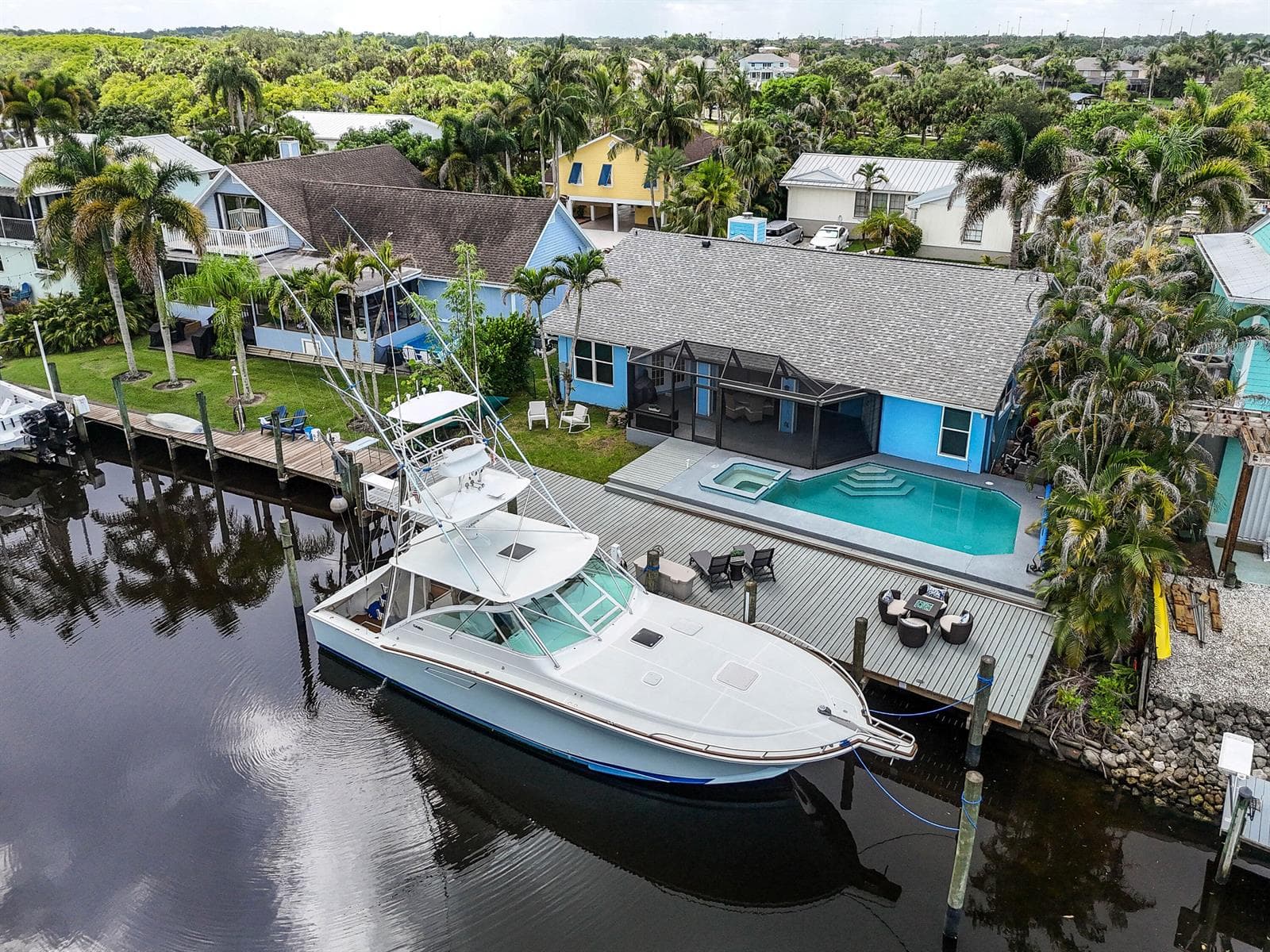 715 SW SALERNO Road, Stuart, FL 34997 photo 2