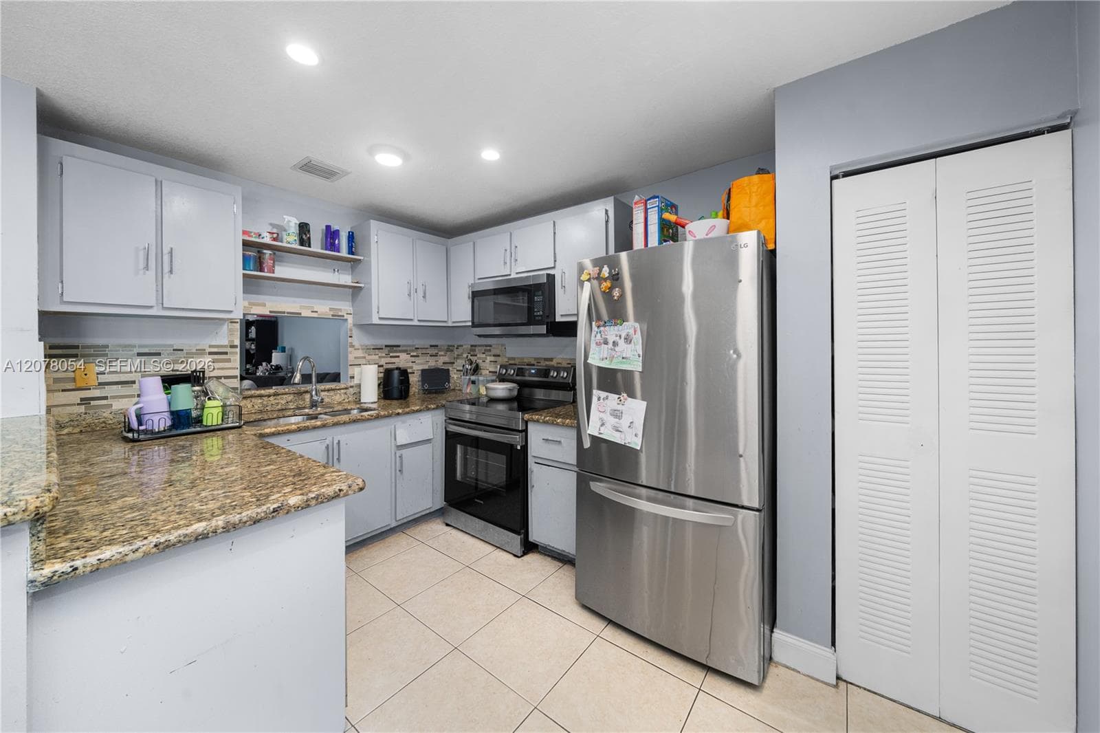 1293 Sussex Dr, North Lauderdale, FL 33068 photo 2