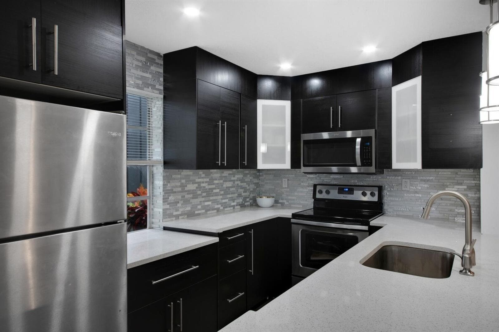 21 Normandy A, Delray Beach, FL 33484 photo 3