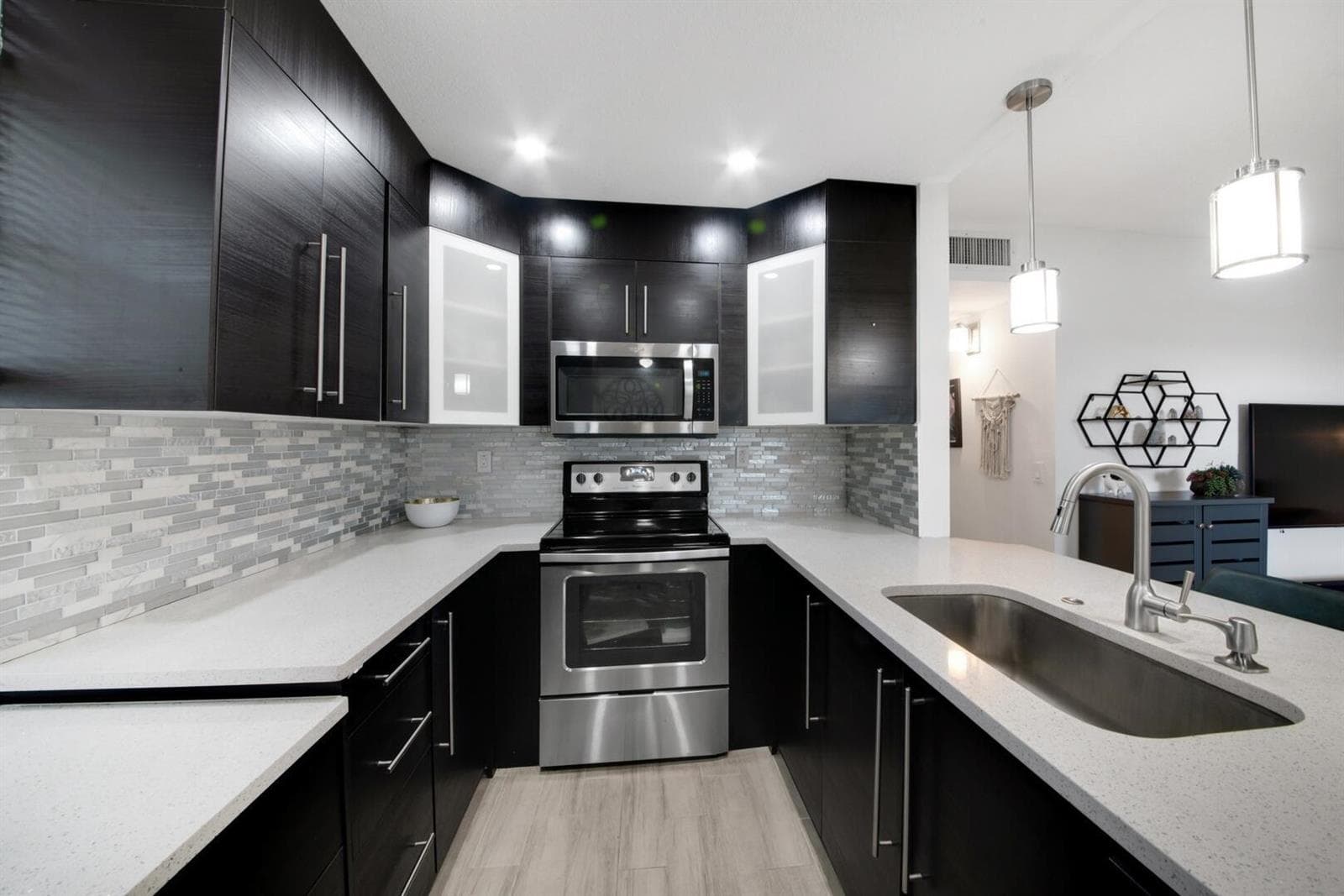 21 Normandy A, Delray Beach, FL 33484 photo 4