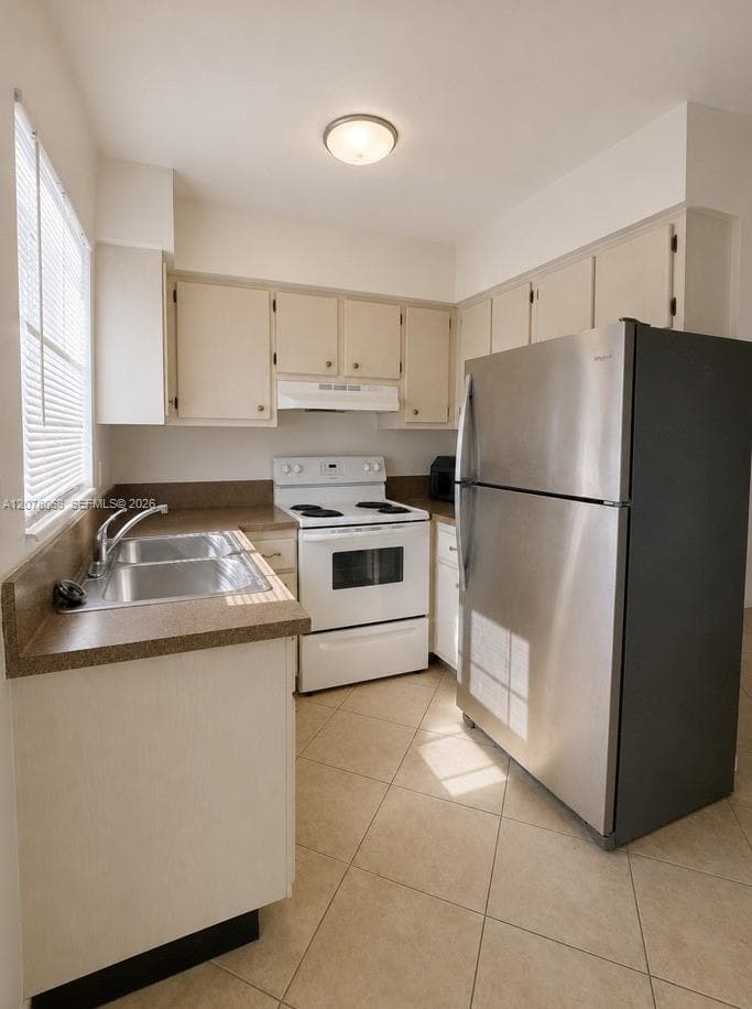 1231 NE 23rd Ave # 3, Pompano Beach, FL 33062 photo 4