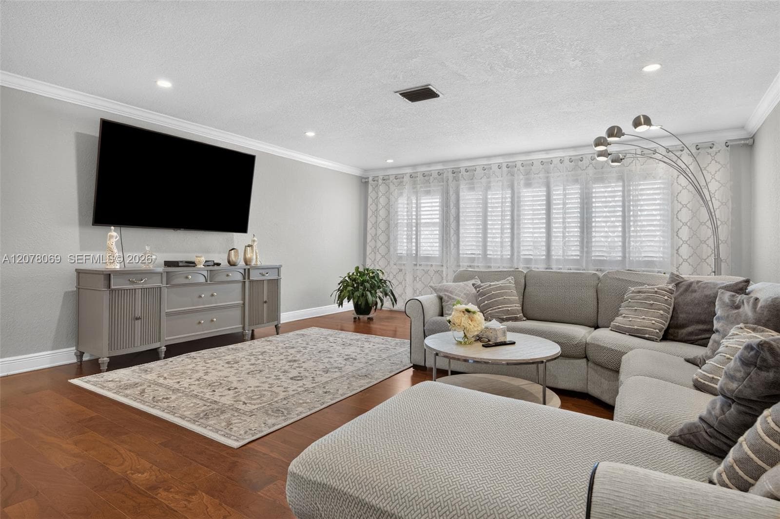 329 SE 3rd St # 501T, Hallandale Beach, FL 33009 photo 4