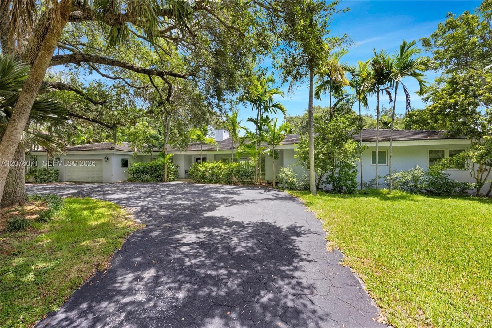 3709 Alhambra Ct, Coral Gables, FL 33134 photo 3