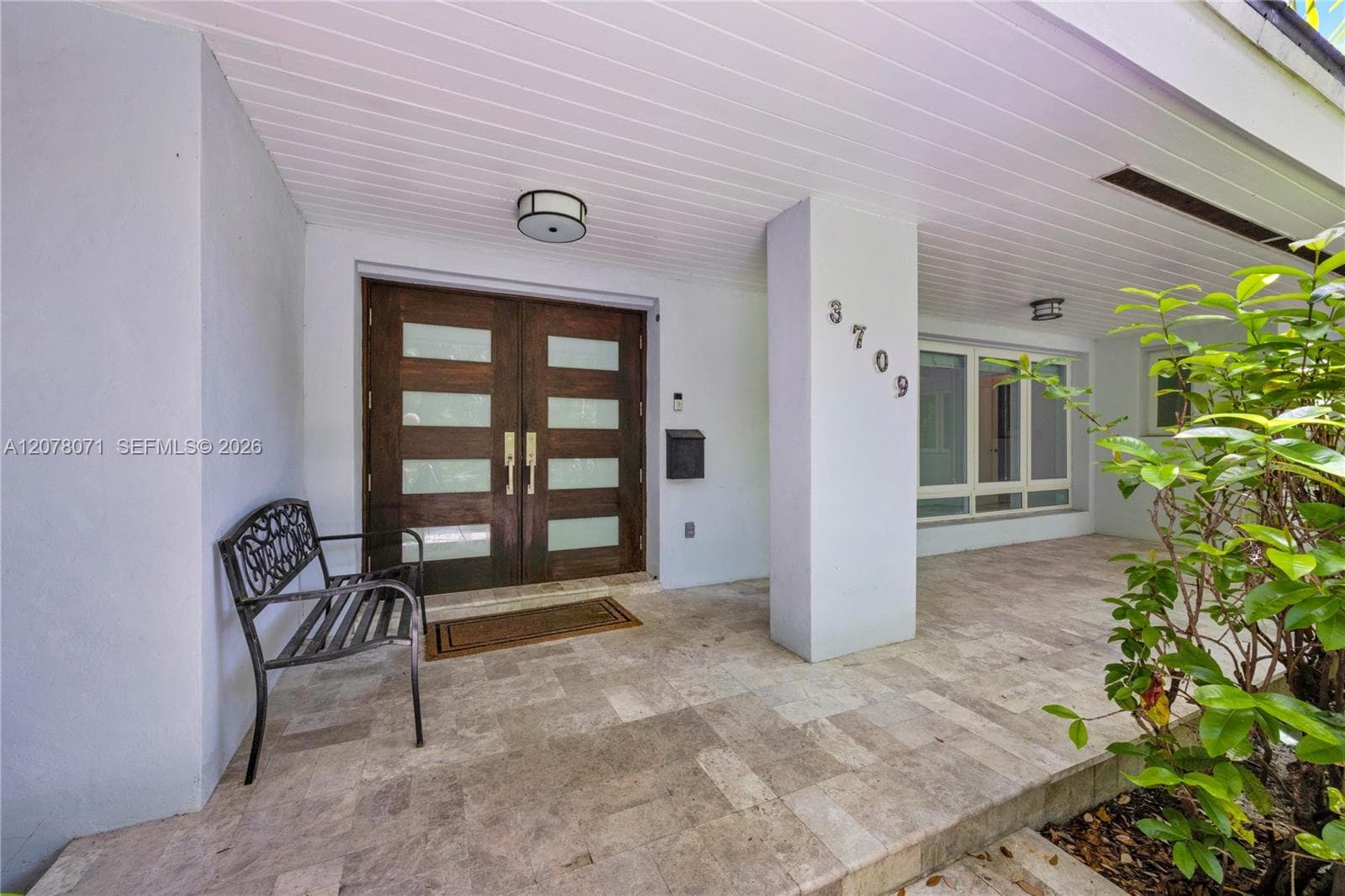 3709 Alhambra Ct, Coral Gables, FL 33134 photo 5