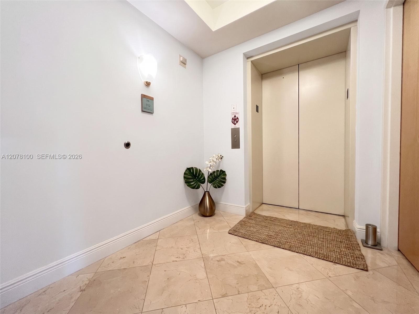 19400 Turnberry Way # 312, Aventura, FL 33180 photo 2