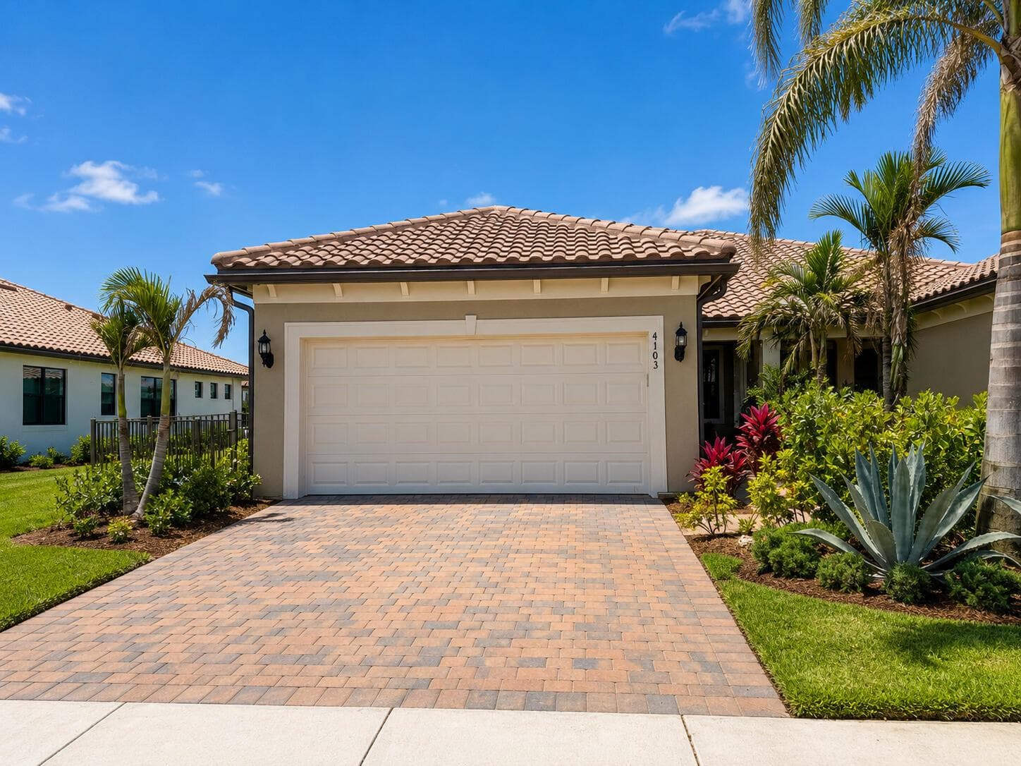 4103 SILVER MAPLE Way, Vero Beach, FL 32967