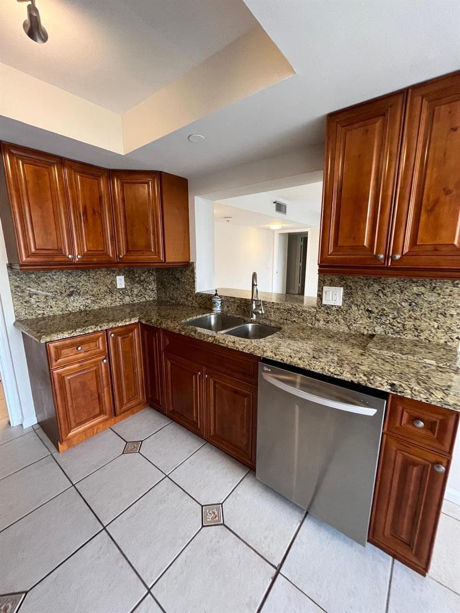 3555 S OCEAN Boulevard # 411, South Palm Beach, FL 33480 photo 4