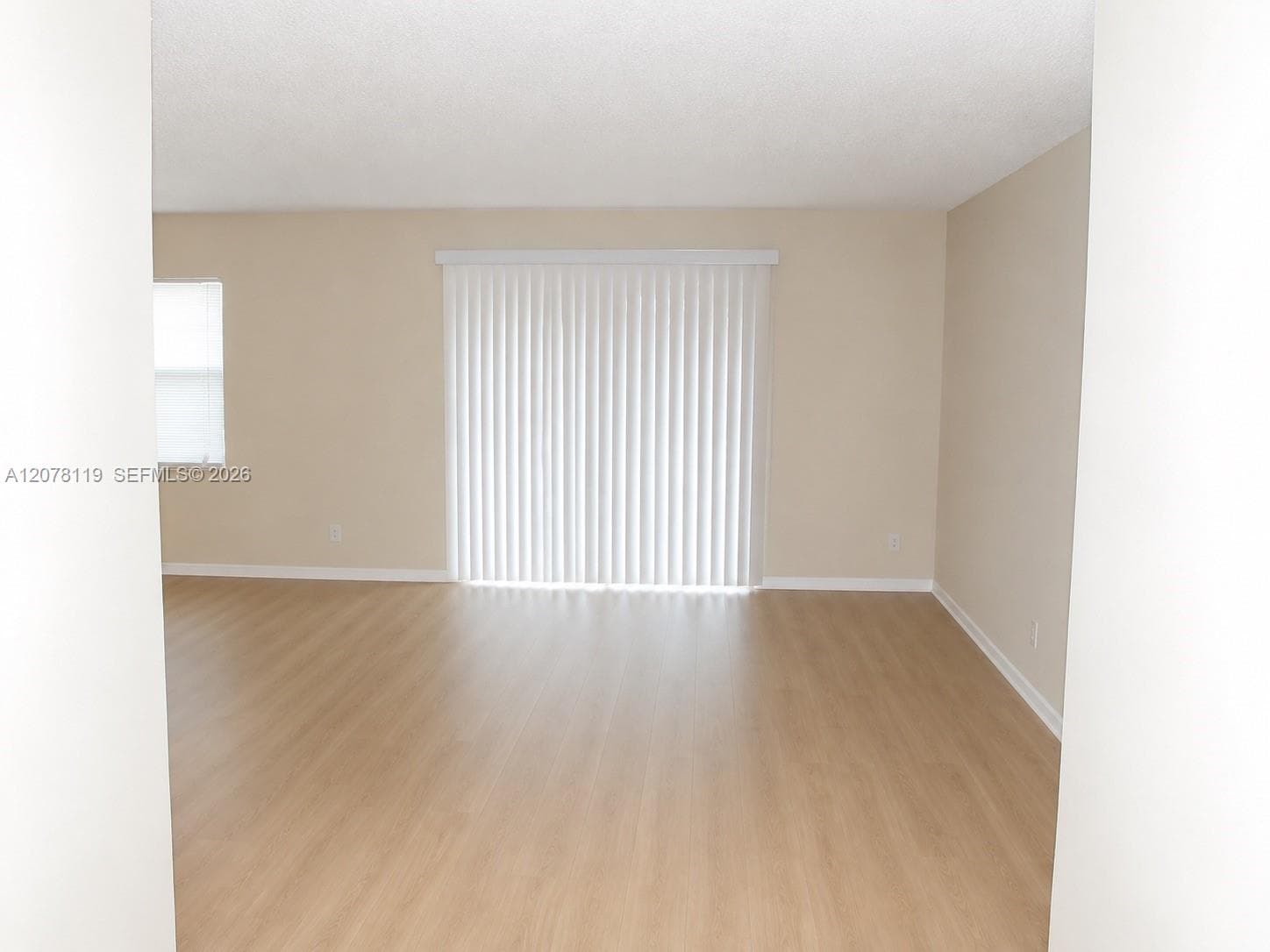 17911 NW 68th Ave # O202, Hialeah, FL 33015 photo 2