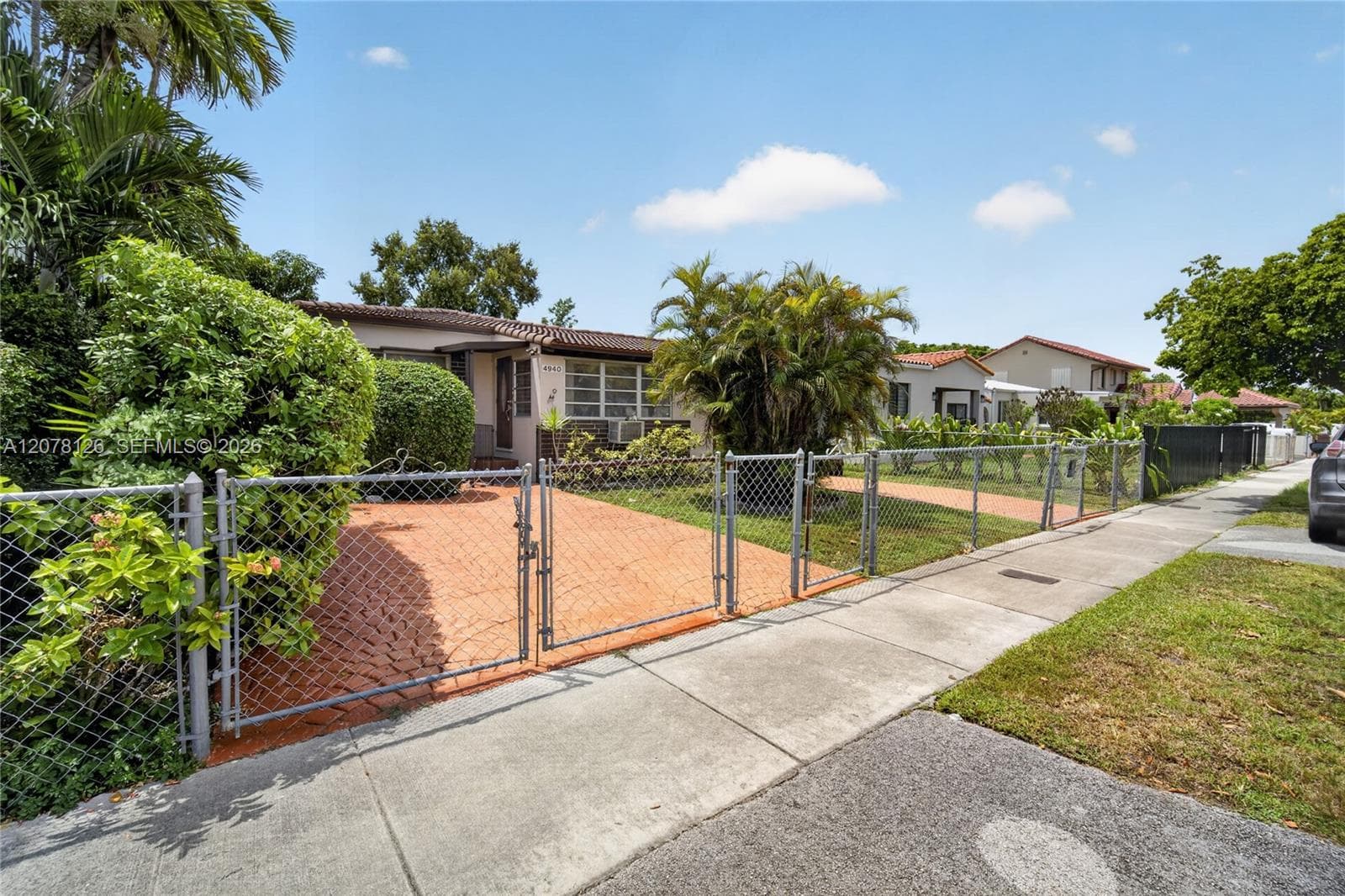 4940 SW 5th Ter, Miami, FL 33134 photo 2