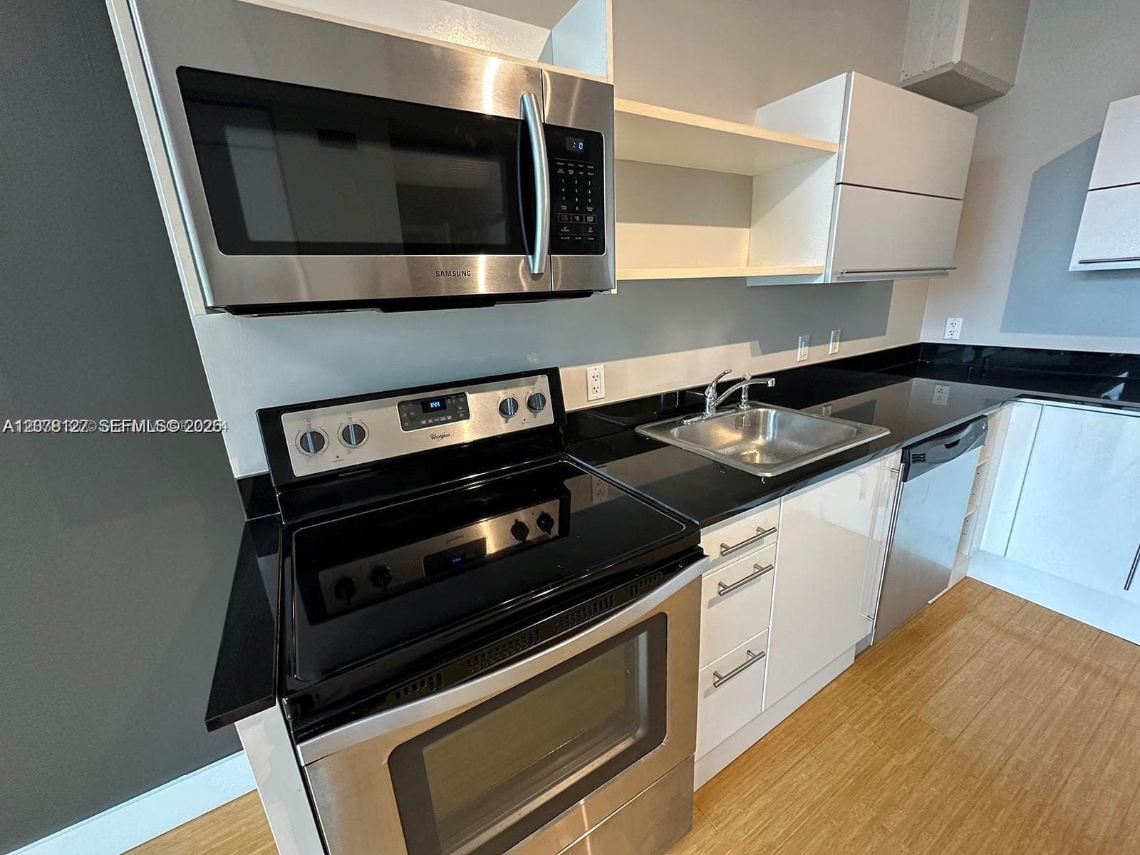 690 SW 1st Ct # 1221, Miami, FL 33130 photo 5