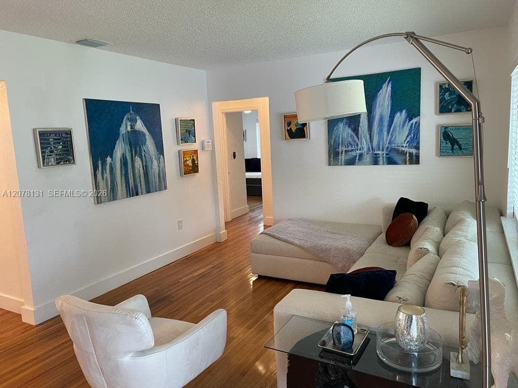 1545 NE 138th St, North Miami, FL 33161 photo 3