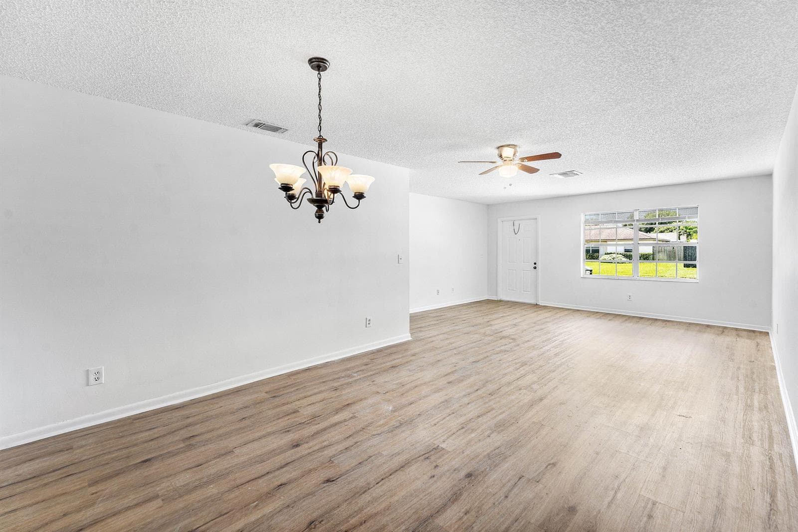 149 Arrowhead Circle, Jupiter, FL 33458 photo 2