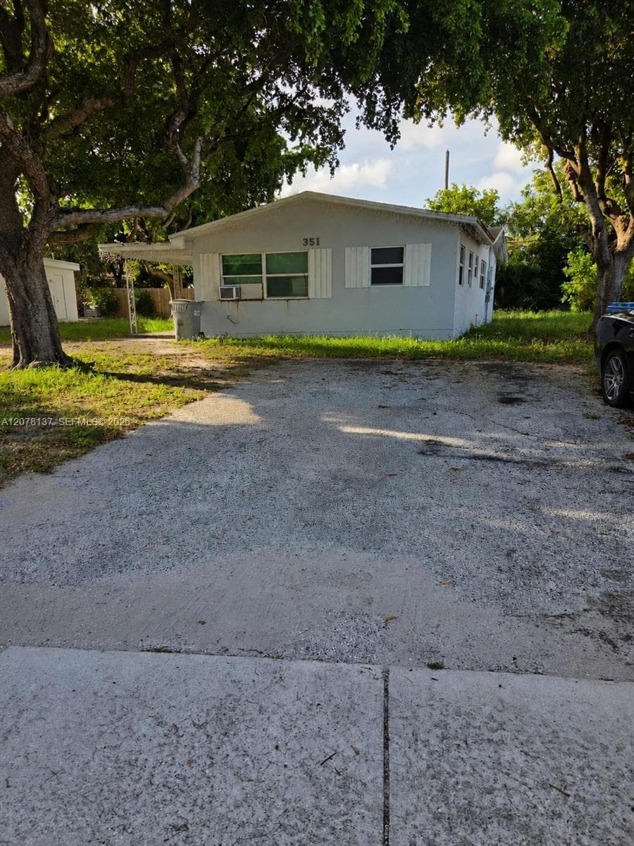 351 NE 25th Ct, Pompano Beach, FL 33064