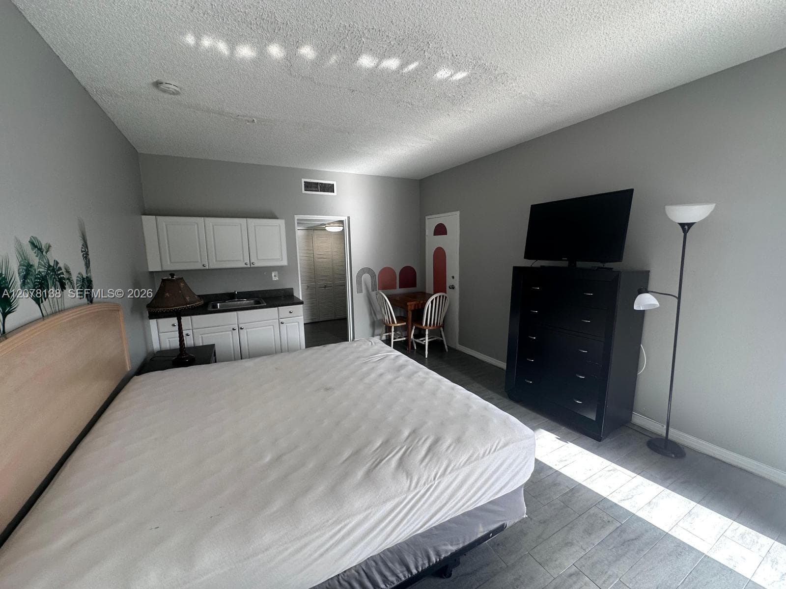 26 Diplomat Pkwy # 2342, Hallandale Beach, FL 33009 photo 4
