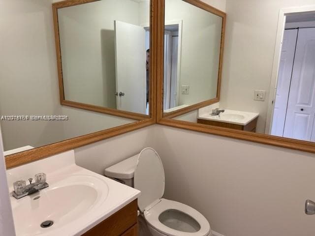 594 Saxony M # 594, Delray Beach, FL 33446 photo 5