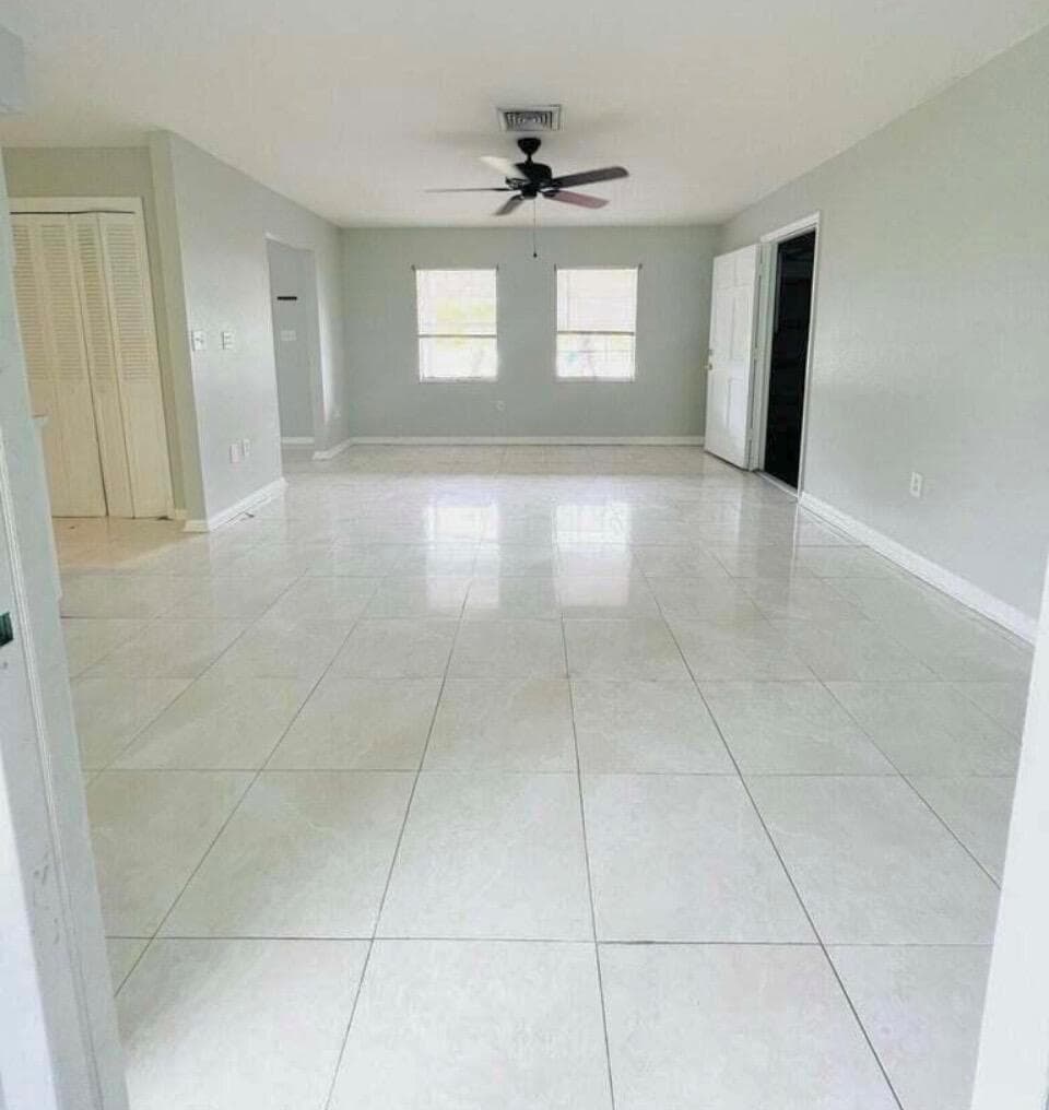 2118 SE MORNINGSIDE Boulevard, Port St. Lucie, FL 34952 photo 4