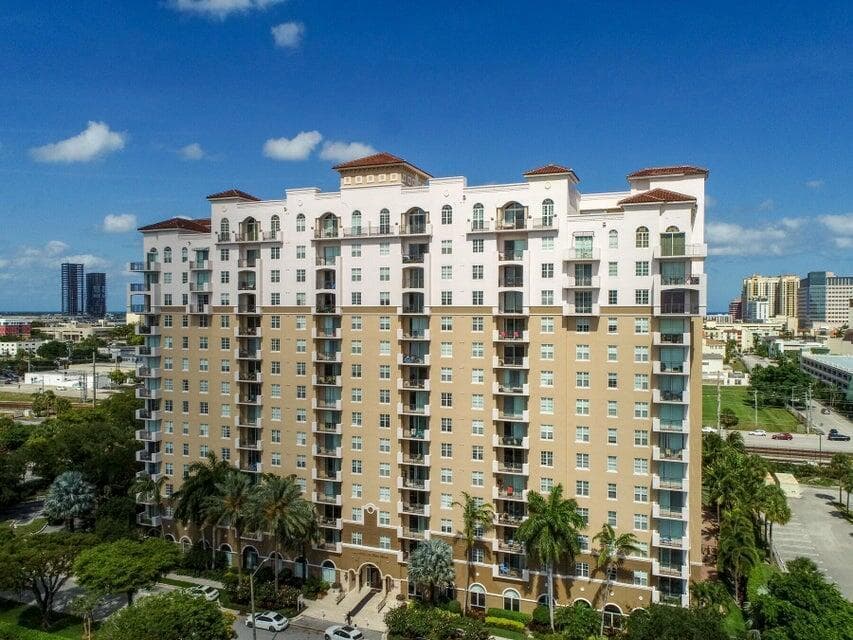 616 Clearwater Park Road # 1208, West Palm Beach, FL 33401 photo 2