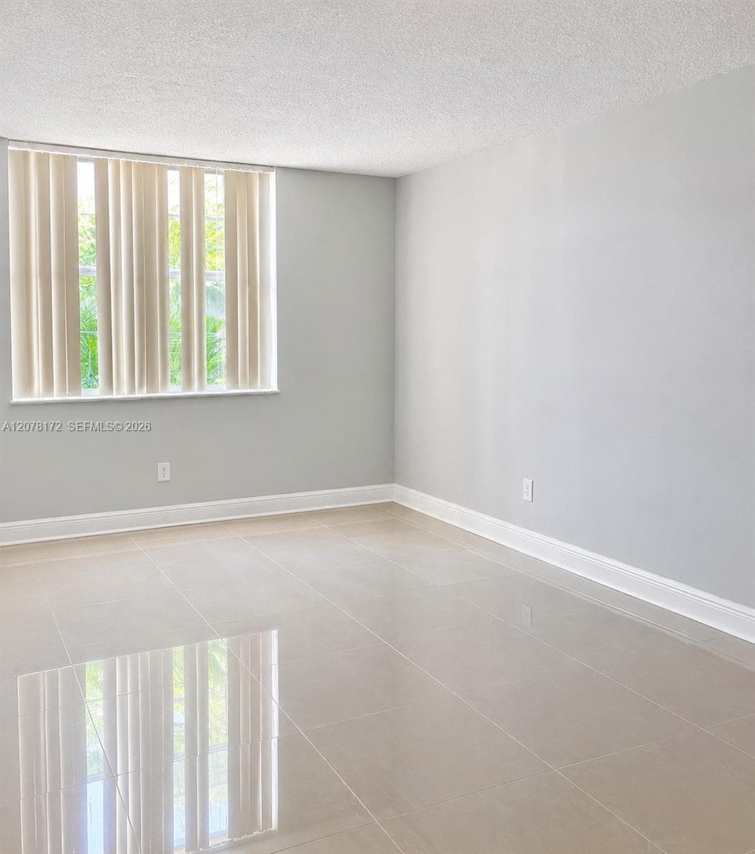 488 NW 165th St Rd # B-112, Miami, FL 33169 photo 5