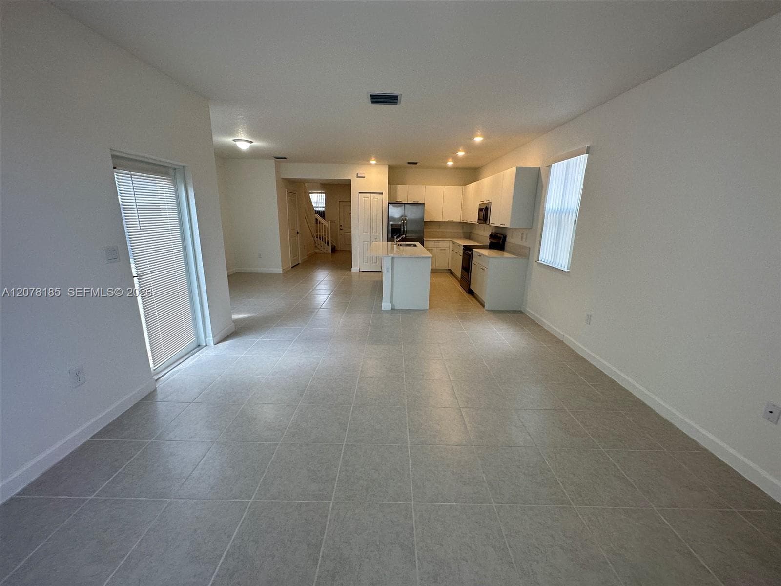 2382 NW 131st Cir, Miami, FL 33167 photo 3