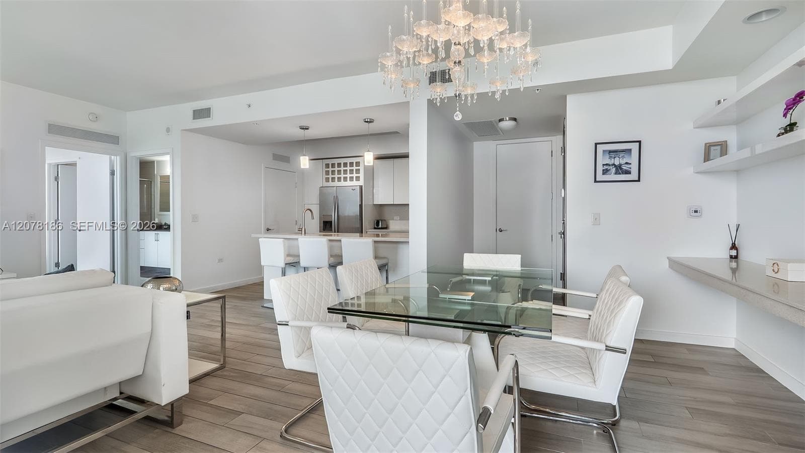 999 SW 1st Ave # 2004, Miami, FL 33130 photo 3