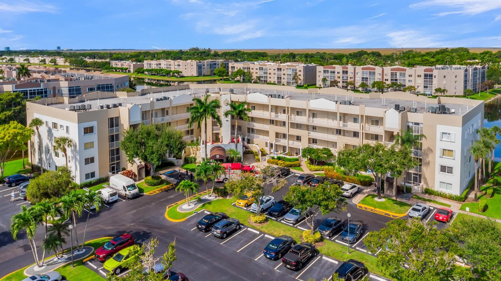 7759 GRANVILLE Drive # 306, Tamarac, FL 33321