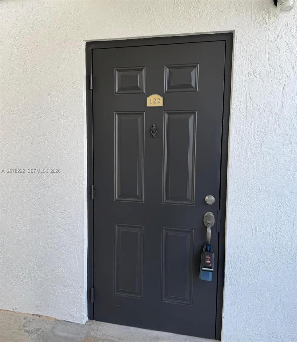 7610 Westwood Dr # 122, Tamarac, FL 33321 photo 5