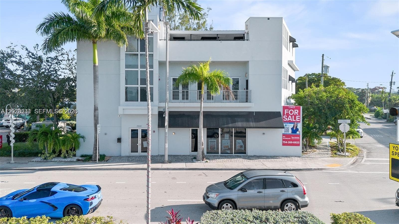 2500 Wilton Dr, Wilton Manors, FL 33305