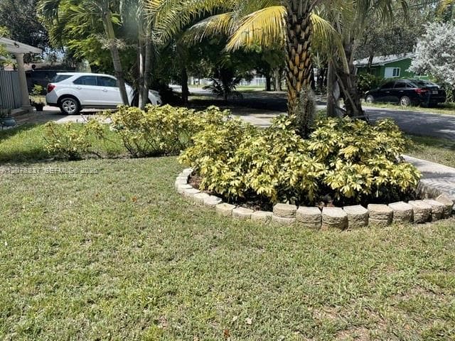 2766 NW 168th Ter, Miami Gardens, FL 33056 photo 2