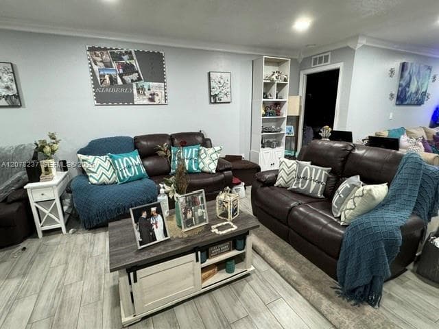 2766 NW 168th Ter, Miami Gardens, FL 33056 photo 4