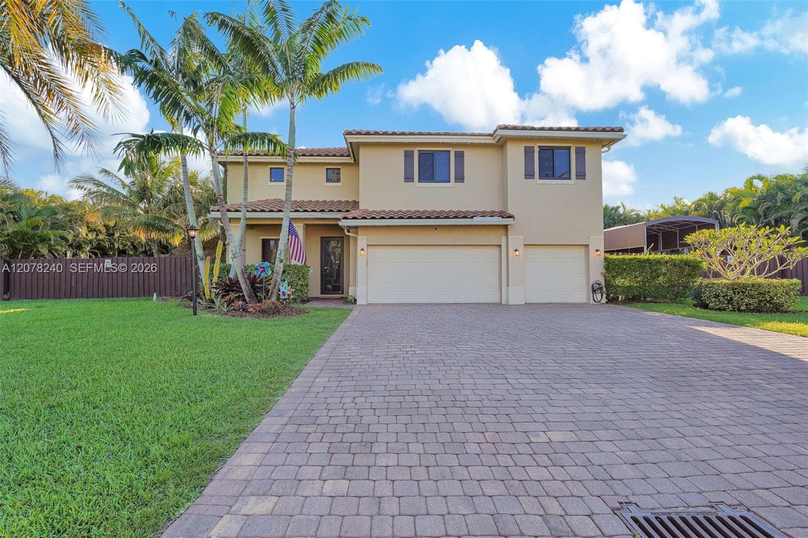2150 NW 16th Pl, Homestead, FL 33030 photo 3