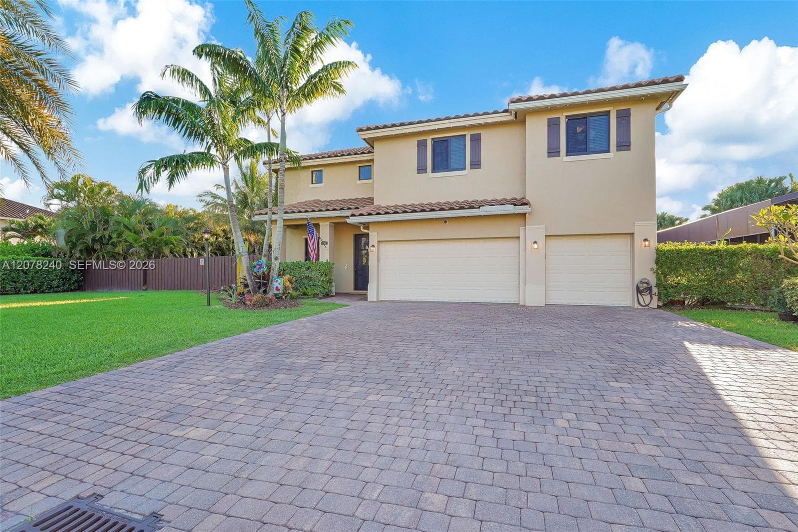 2150 NW 16th Pl, Homestead, FL 33030 photo 4