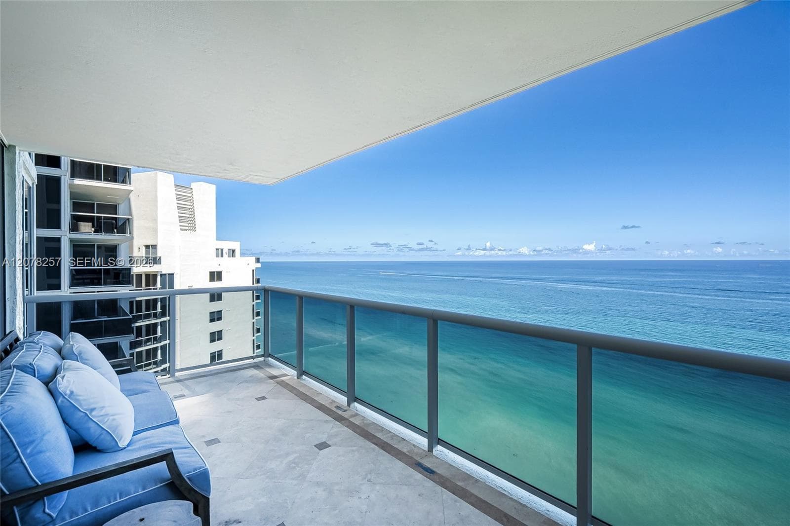 19111 Collins Ave # 2705, Sunny Isles Beach, FL 33160
