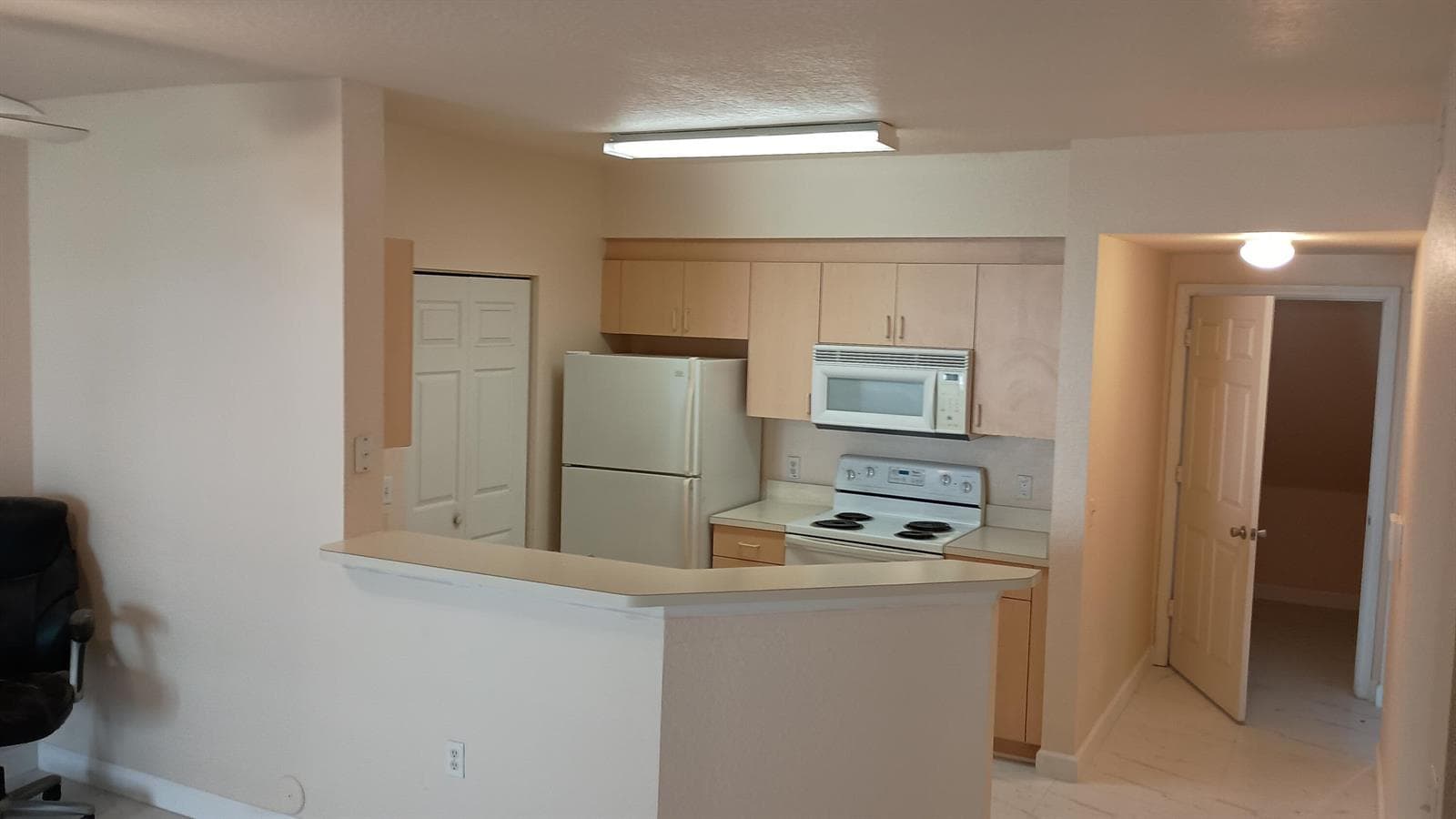 709 Belmont Lane # 709, North Lauderdale, FL 33068 photo 2
