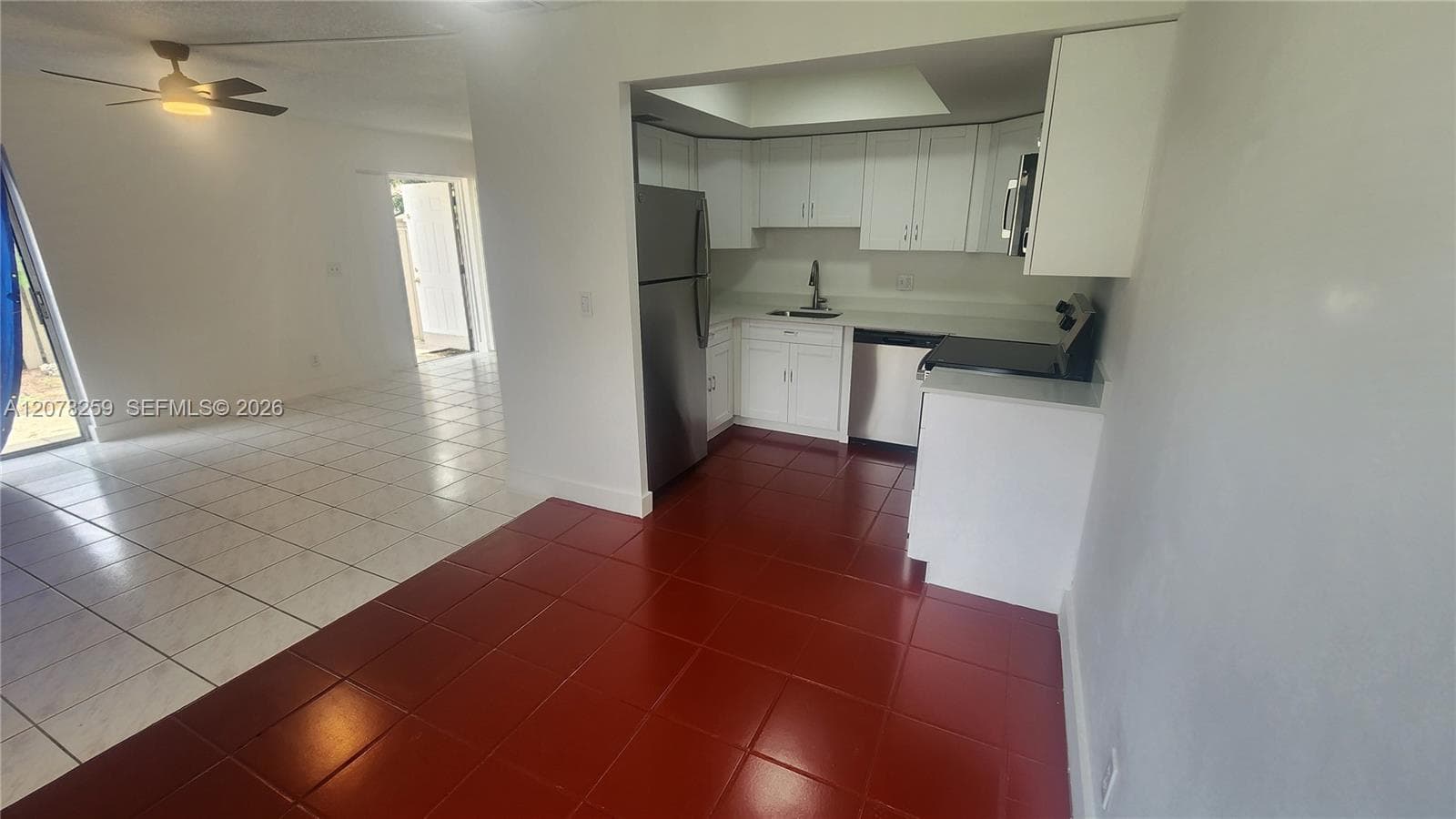 2138 NW 57th Ave # 13-C, Lauderhill, FL 33313 photo 5