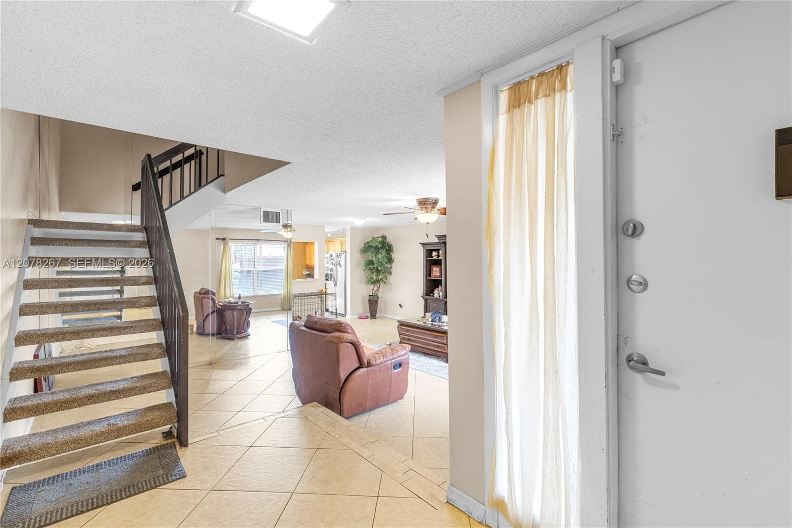 1231 W Fairway Rd, Pembroke Pines, FL 33026 photo 2