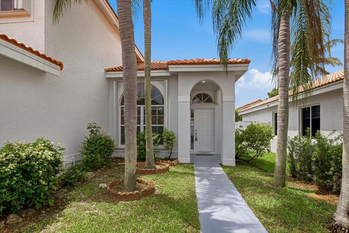 1378 SW 180TH Avenue, Pembroke Pines, FL 33029 photo 2