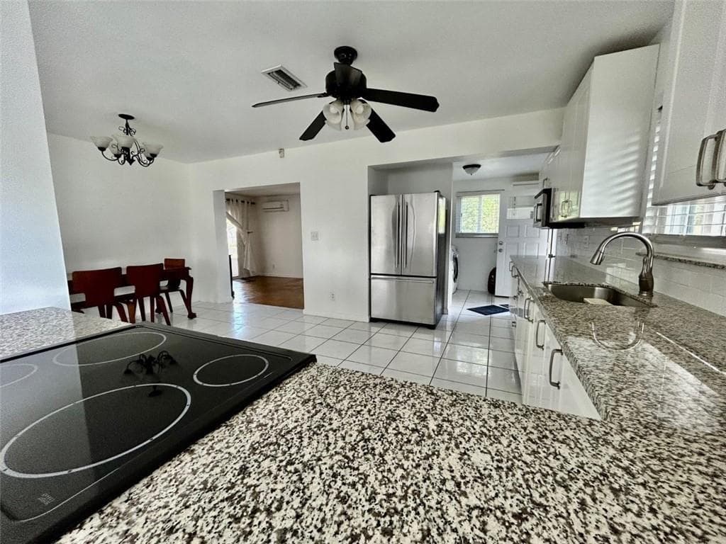 845 NW 10TH Avenue, Dania Beach, FL 33004 photo 4