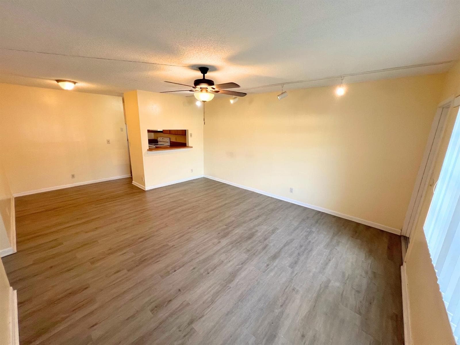 843 Twin Lakes Drive # 30B, Coral Springs, FL 33071 photo 2