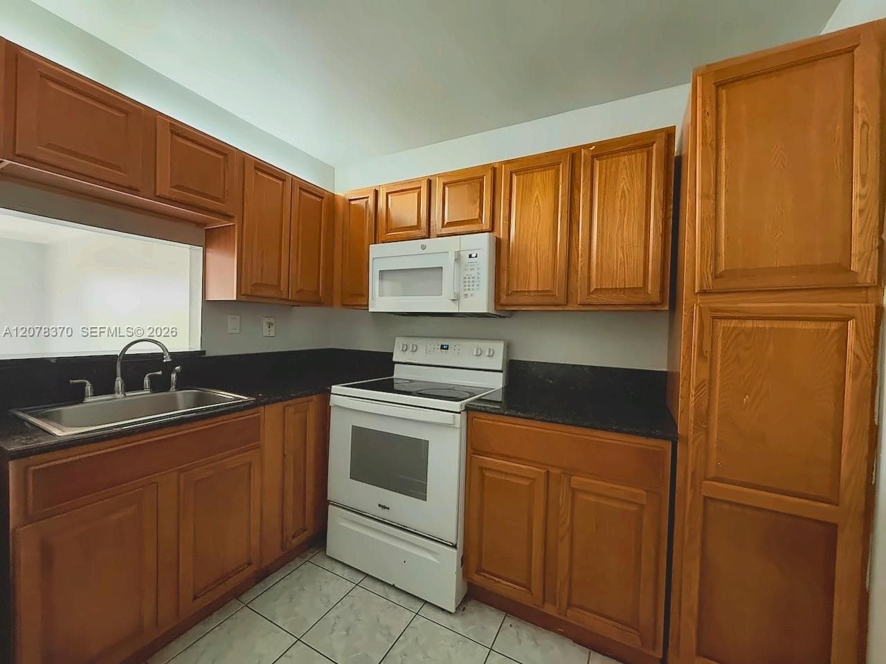 12035 NE 2nd Ave # A419, North Miami, FL 33161 photo 4