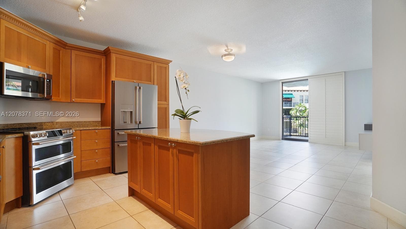 55 Merrick Way # 729, Coral Gables, FL 33134