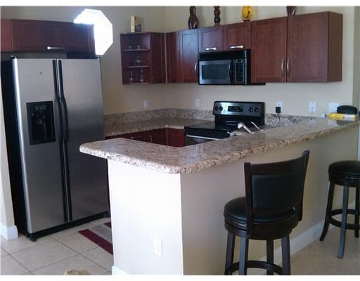 29 NE 24TH Avenue # 29, Pompano Beach, FL 33062 photo 2