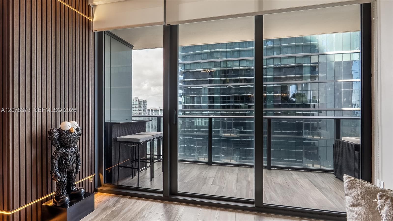 801 S Miami Ave # 4407, Miami, FL 33130 photo 4